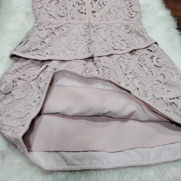 BCBGMaxazria Lavender Lace Whimsy Wedding Guest Hanah Mini Cocktail Dress Size M - Picture 7 of 12